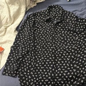 Torrid Black and White Patterned Women’s Shirt